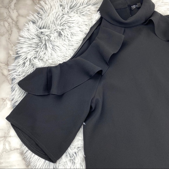 Topshop Black Ruffle Cold Shoulder Blouse EUC - Picture 4 of 12